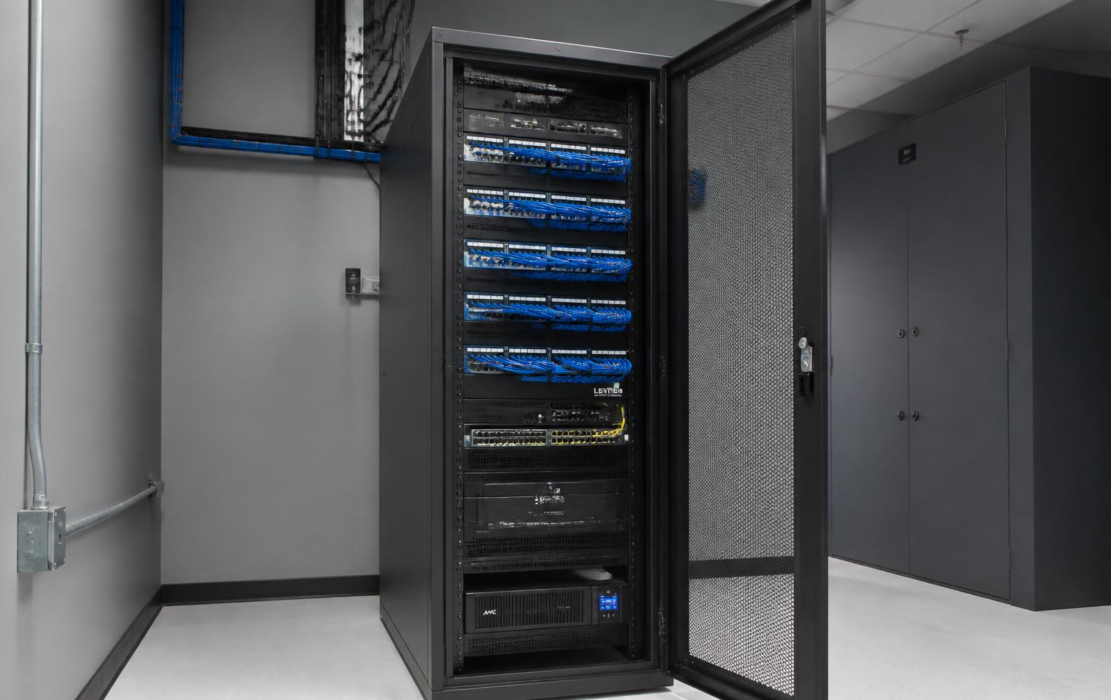 Why Organized IT Rooms Save Businesses Time, Money & Downtime